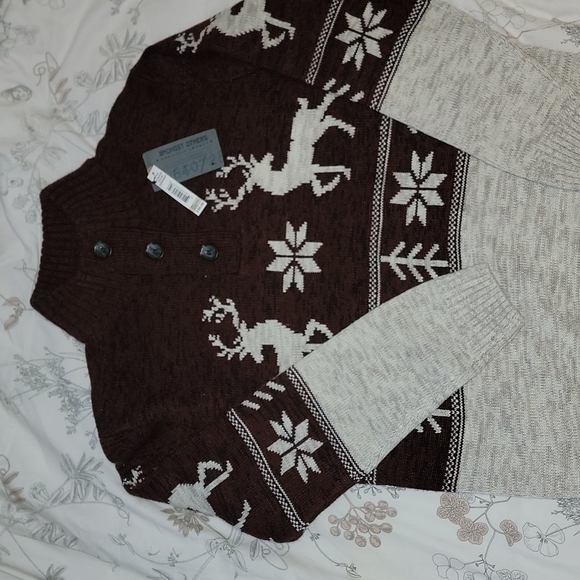 Amongst others Christmas sweater - Picture 2 of 9